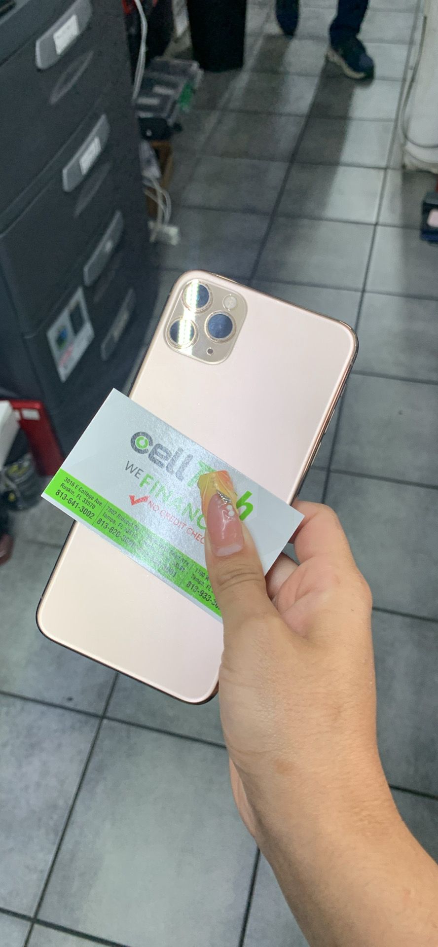 IPHONE 11 PRO MAX UNLOCKED