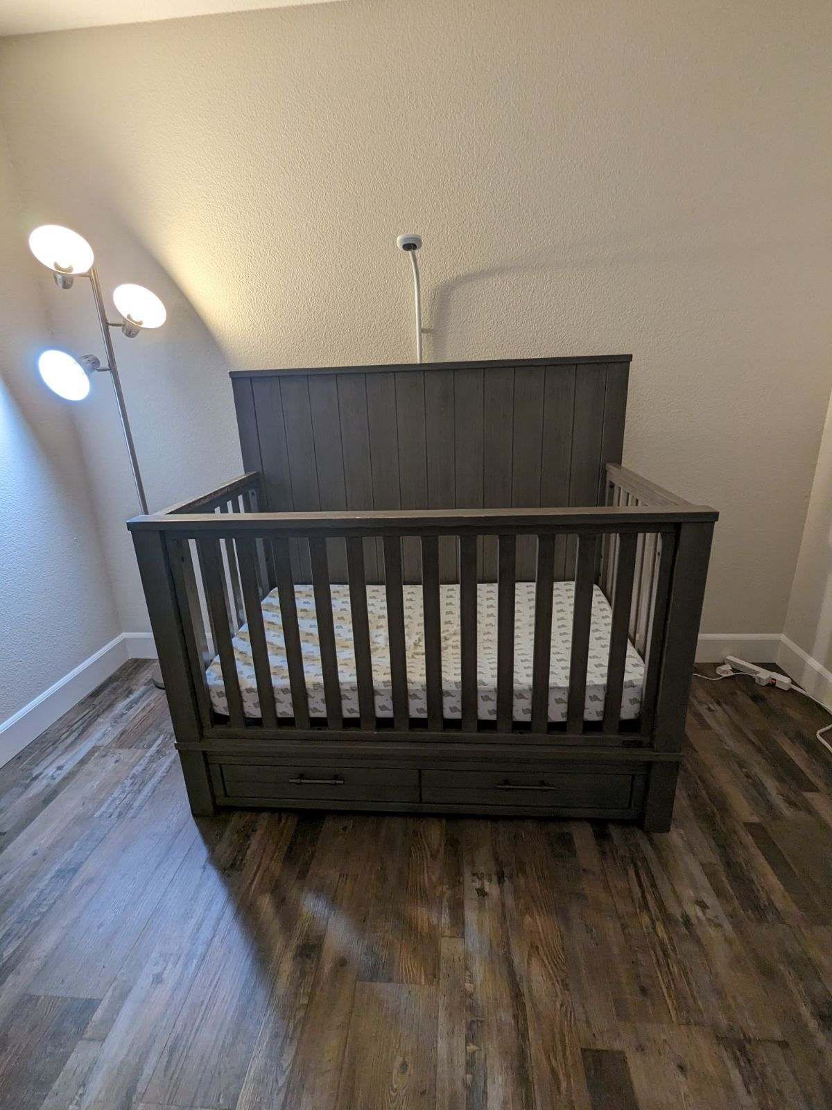 Bassett Baby 4In1 Crib, Dresser And Serta Mattress for Sale in Valley