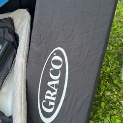 Graco Pack An Play