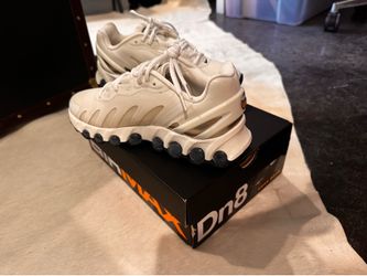 Nike Air Max Dn8 Women’s 6.5