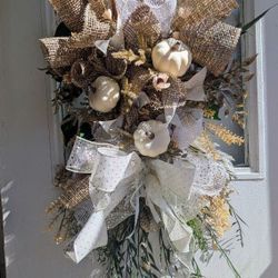 She's Got Swag (Door Swag)