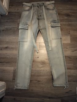 Mnml Cargos