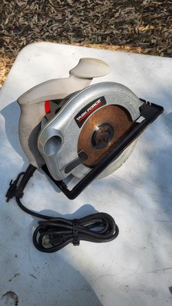 PRICE DROP!! Task Force 10amp Handheld Cir. Saw CHEAP!