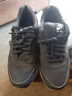 Nike Air Max 1 Essential Black Gum