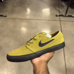 Brand new Nike Sb Janoski green Sz12