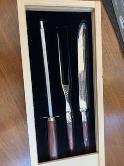 New in box Laguiole 3 piece carving set