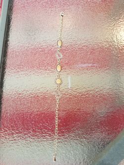 Gold fashion bracelet