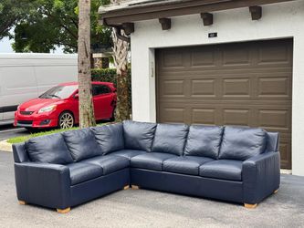Sectional Couch/Sofa - Leather - Delivery Available 🚛