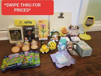 Random Sale of Trinkets/Stuff-*See Pics for Prices*