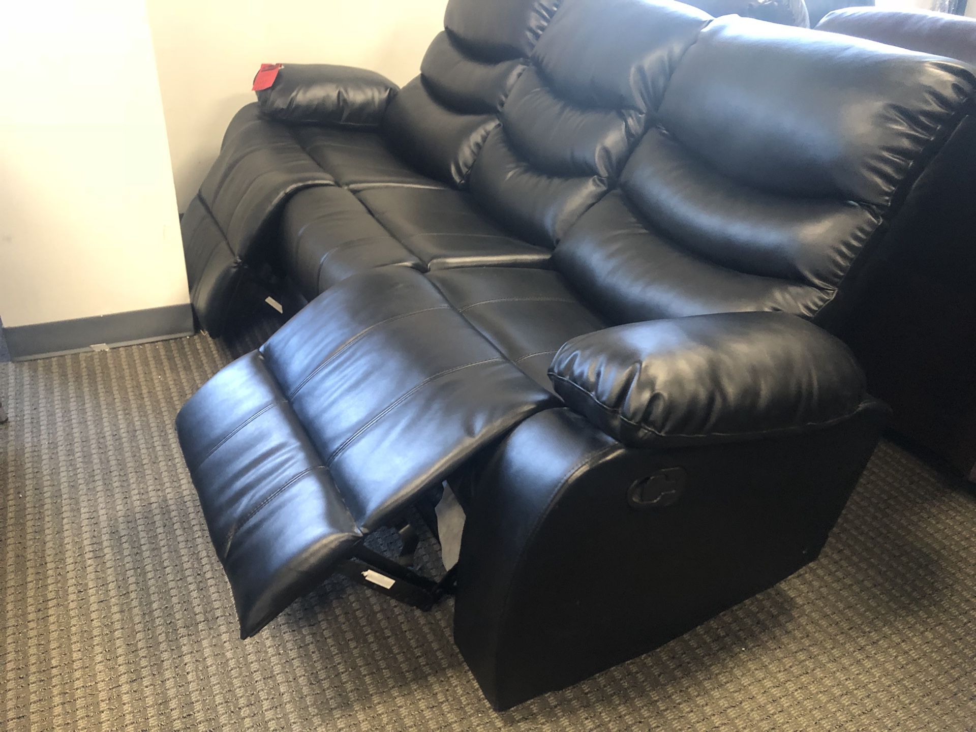 3 seater leather black recliner