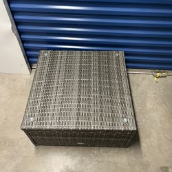 Wicker Coffee Table With Glass 27x27x12