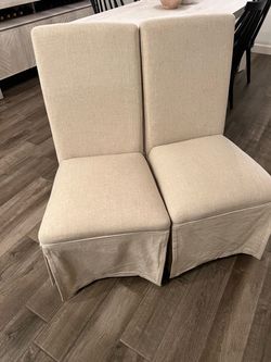 Set of 4 Skirted Upholstered Dining Chairs