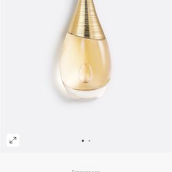 Dior J’adore perfume