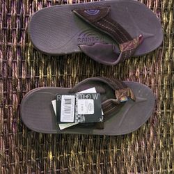 Rainbow Flip Flops Men’s Size 10 