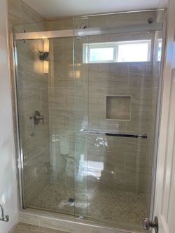 81|3/8=60 shower doors