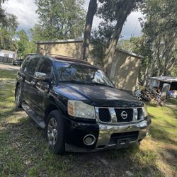 Nissan Armada 
