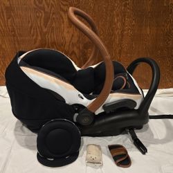 Maxi Cosi Car Seat (Rachel Zoe)
