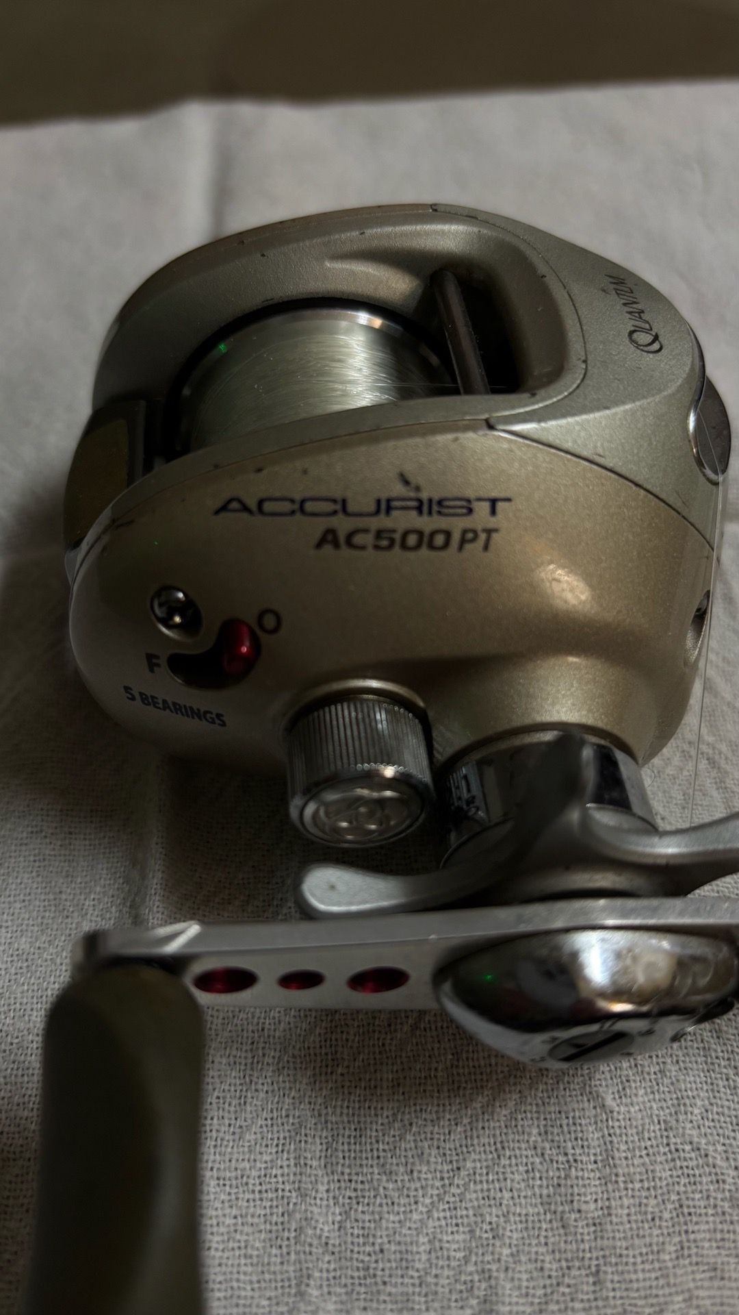 Fishing Reel ( Quantum