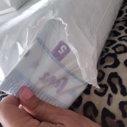 Luvs Size 5 An Double Pack Of Wipes 