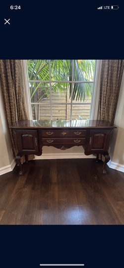 Thomasville buffet sideboard credenza