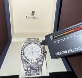 Audemars Piguet Iced Out VVS1 Moissanite