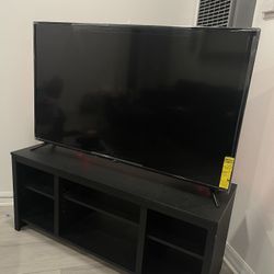 45” Smart TV + Stand 