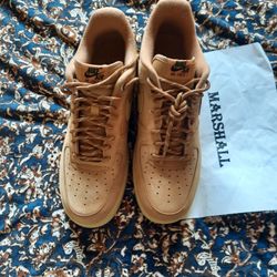 DS Nike Air Force 1 Flax Size 12 $150