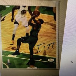 Isaiah Thomas signed 8 x 10 photo NBA Boston Celtics