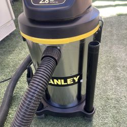 Stanley Vacuum 2.8 Wet /dry