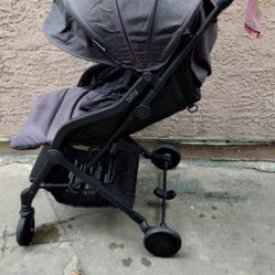 Travel Light Weight Stroller 