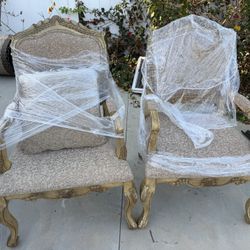 Selling upholstered armchairs, Fauteuils. Make An Offer