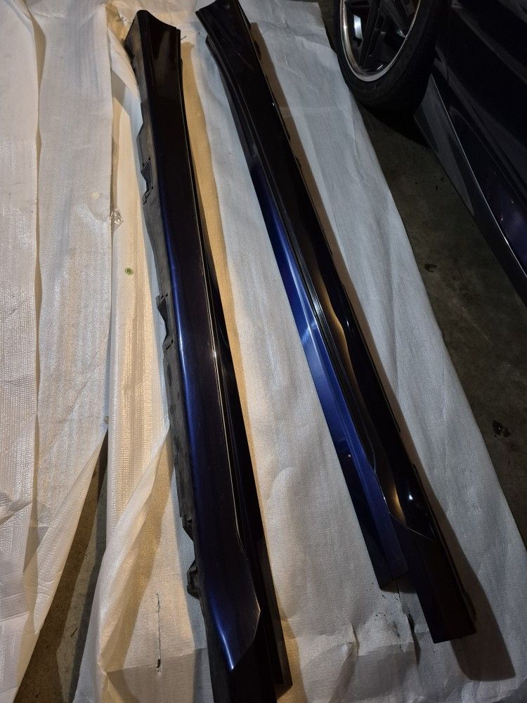 2018-2022 Honda Accord Side Skirt Oem
color: Obsidian Blue Pearl .LEFT AND RIGHT