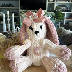 Chunky Yarn Plushies, Throws, Pillows And Bed Runners 