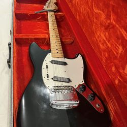 1976 Fender Mustang Piano Black 