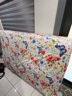 Queen size bed