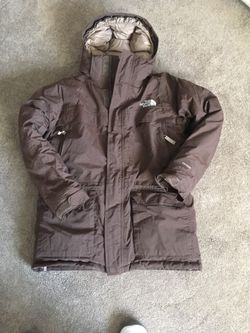 Boys NORTHFACE XL down coat
