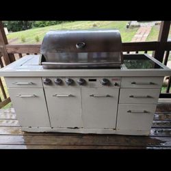 Outdoor Patio Grill