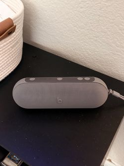 Beats pill speaker