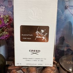 Aventus For Her Perfume