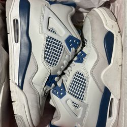 Jordan 4 Retro