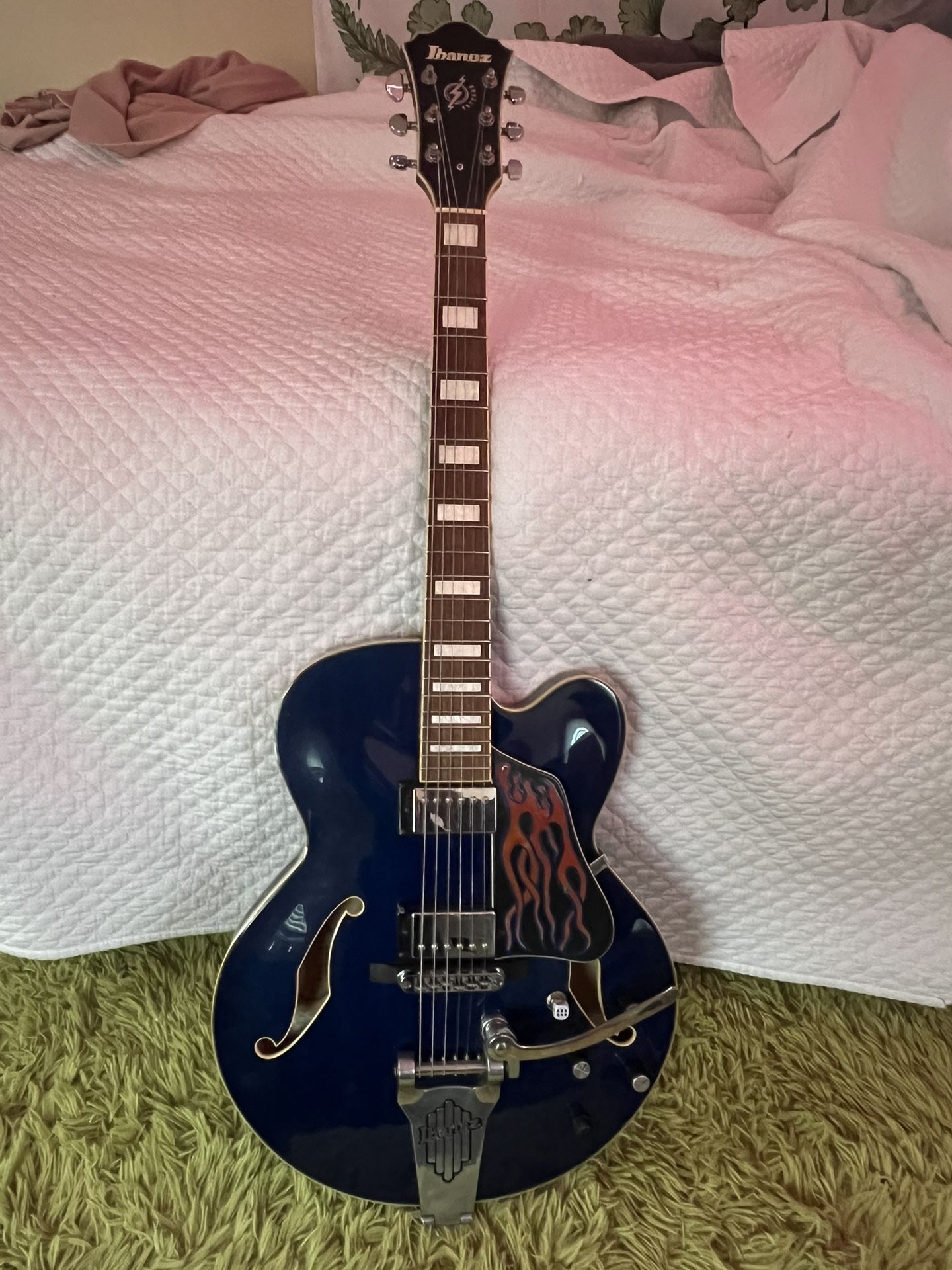 Ibanez Artcore AFS75T Guitar