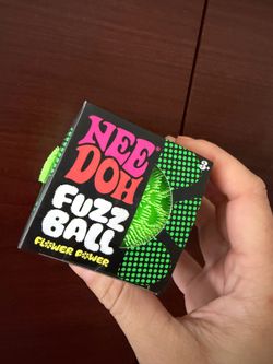 Needoh flower power fuzzball
