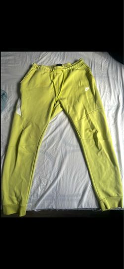 Nike Tech Sweatpants