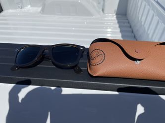 Ray Ban Wayfarer Sunglasses