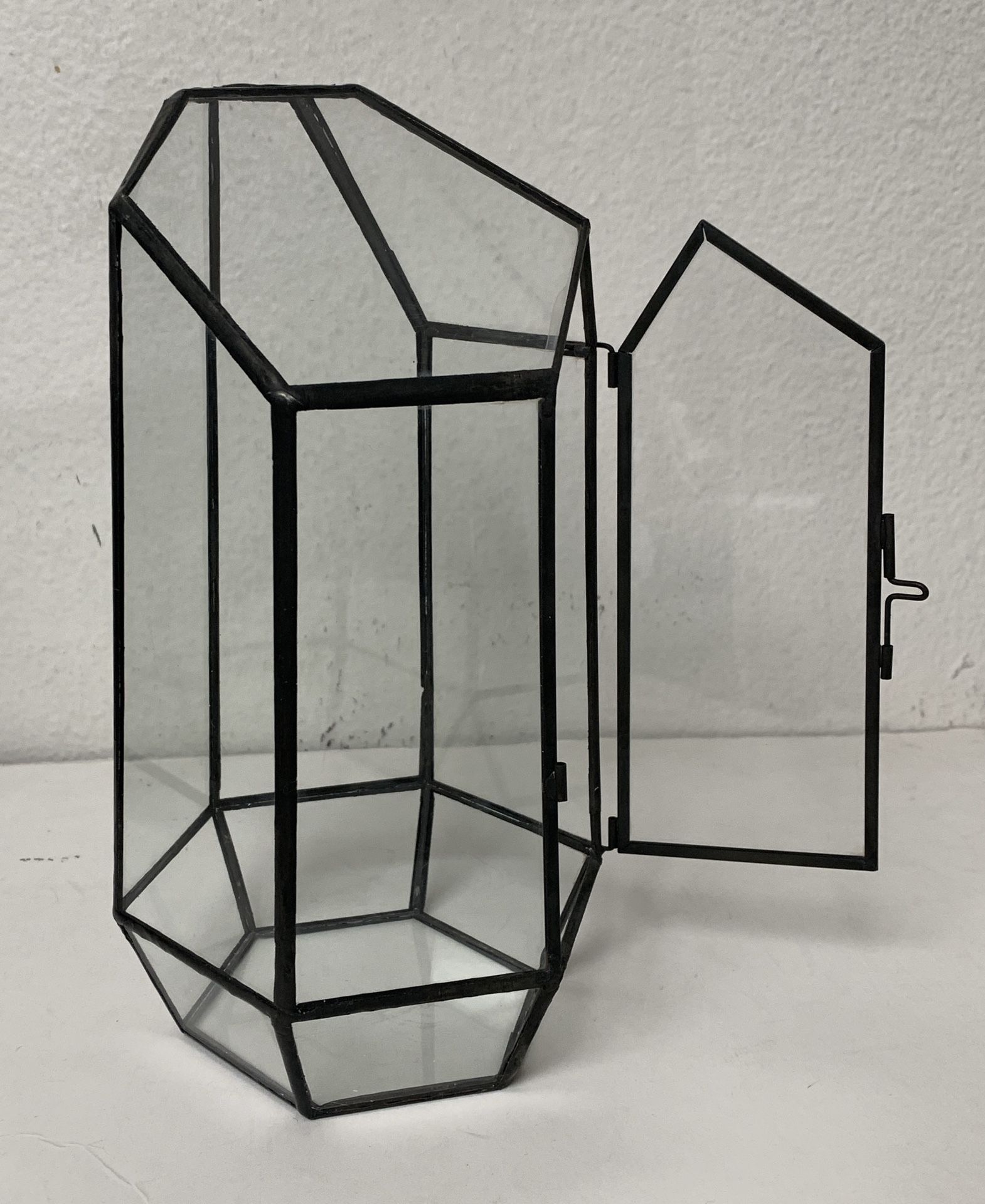 8 3/4” Geometric Terrarium Glass With Door Lock Miniature Air Plant Garden Planter Succulent 