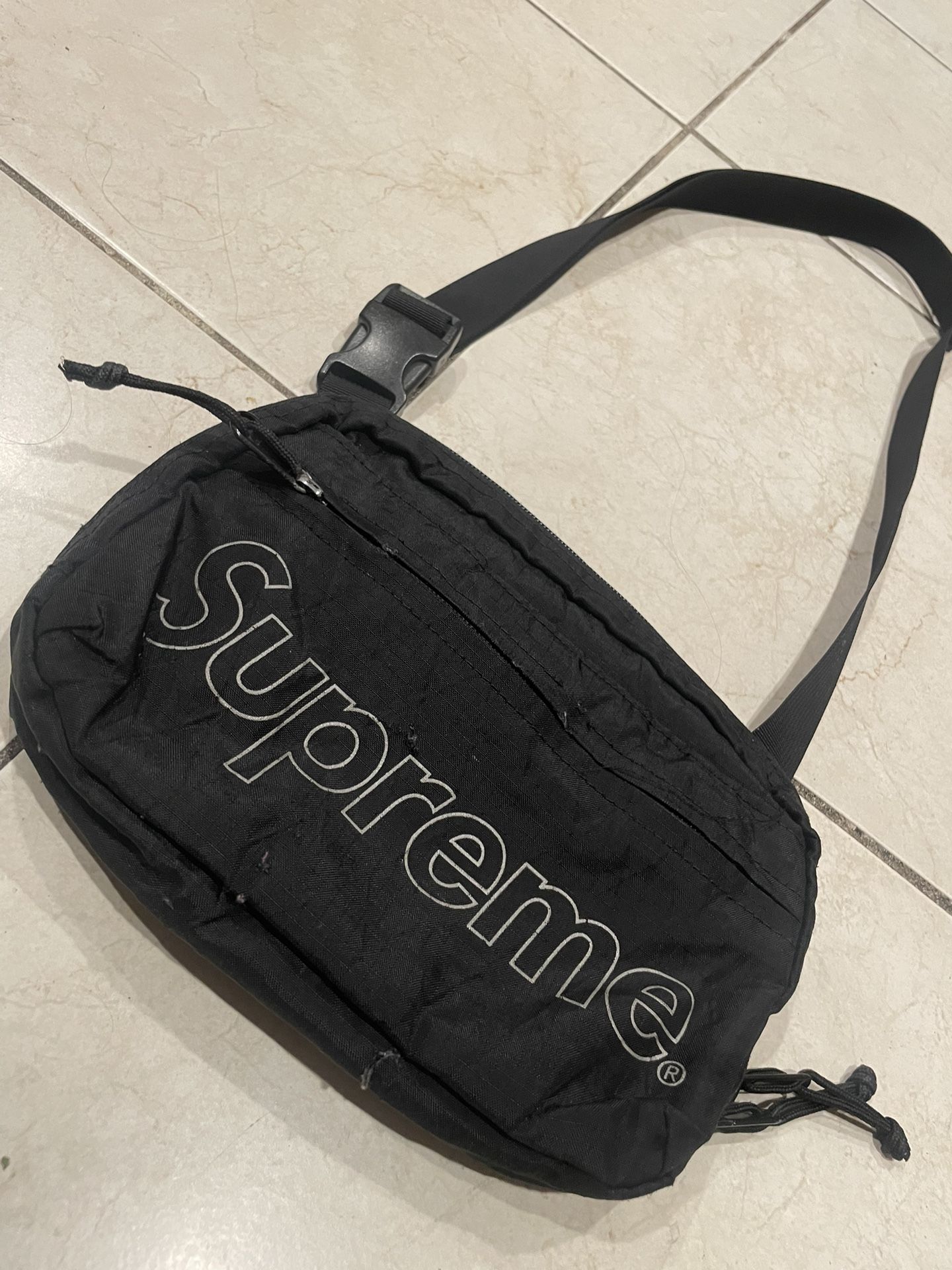 Supreme Shoulder Bag