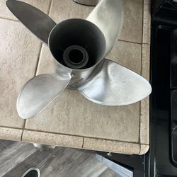 Mercury Bravo, One Lab Finished 26 For Blade