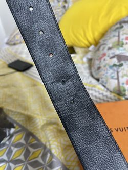 Lv Belt Size 100/40 for Sale in Brooklyn, NY - OfferUp