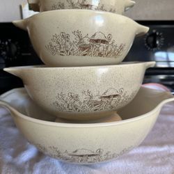 Vintage Forrest Fancies Cinderella Nesting Bowls Set Of 4