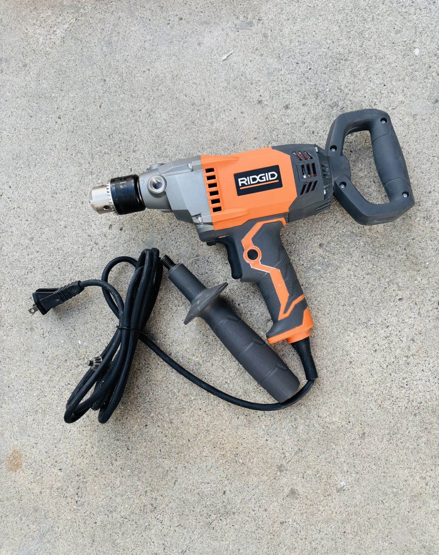 Ridgid 9 Amp Corded 1/2 in. Spade Handle Mud Mixer